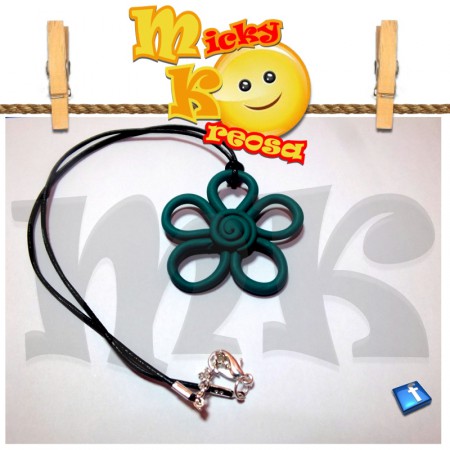 Collana con fiore verde!